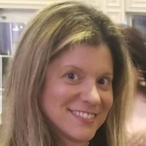 Meet your Posher, Yesi